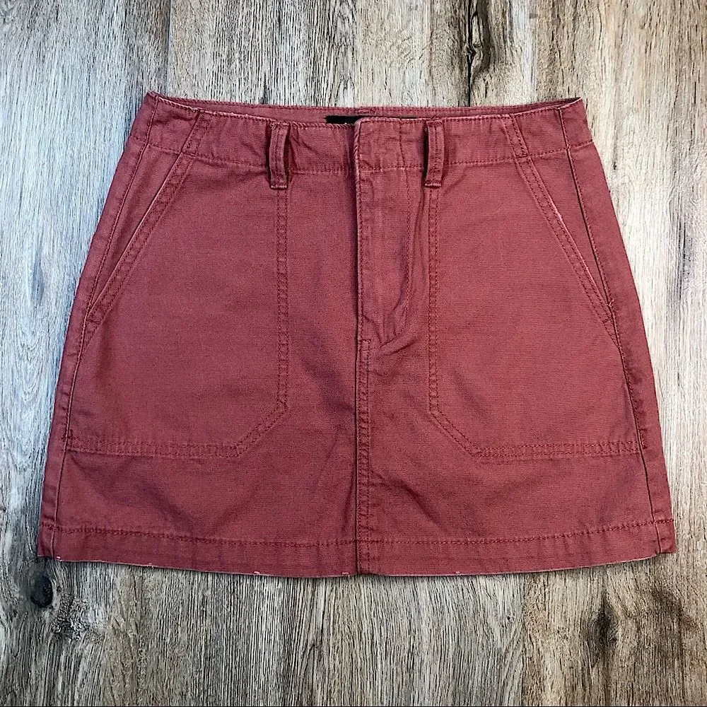 Tilly’s Indigo Rein Cargo Mini Skirt sz S